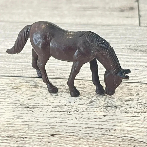 Terra By Battat Brown Horse Mare PVC Toy Figure - Picture 1 of 5